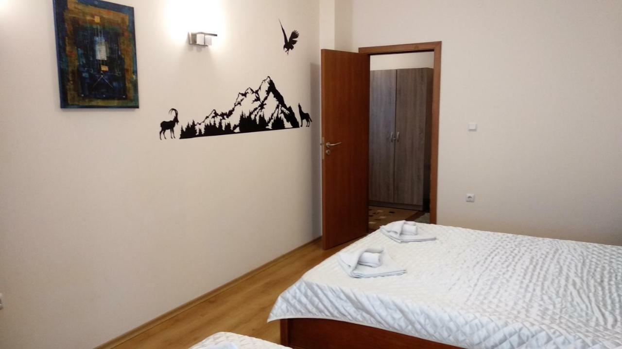 Pine Tree Apartment 3 - B3 Бансько Екстер'єр фото